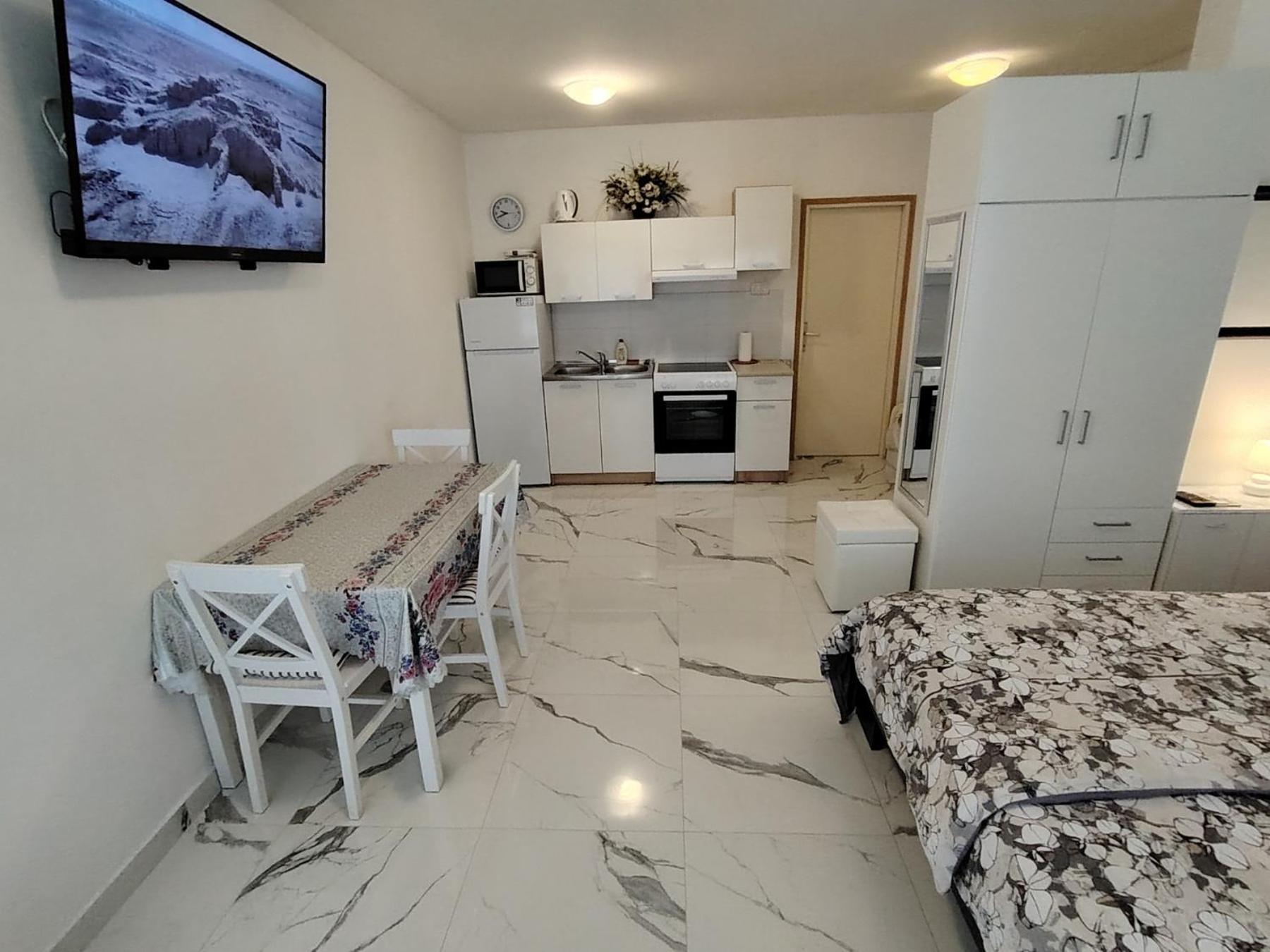 Studio-Apartman Ella Poreč Extérieur photo