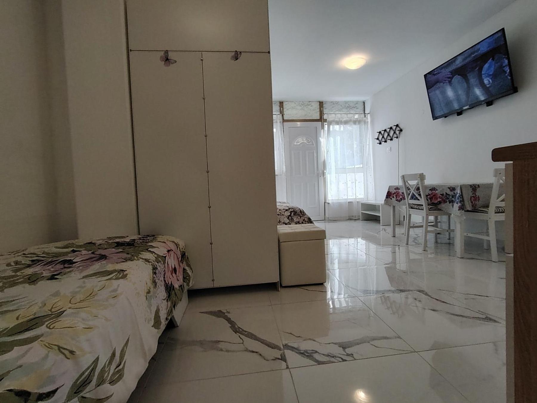 Studio-Apartman Ella Poreč Extérieur photo